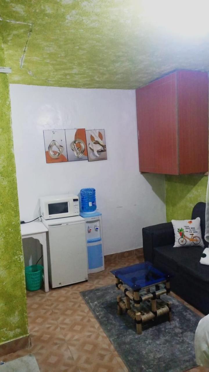 Jakes Studio Naivasha Hotel ภายนอก รูปภาพ